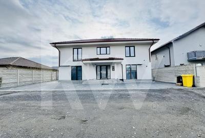 Casă mare cu teren generos – perfect împărțită pentru birouri sau 4 apartamente - 14