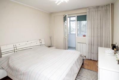 Tei : Apartament cu 4 camere , luminos , la cativa pasi de lac si parcul Tei  ! - 2