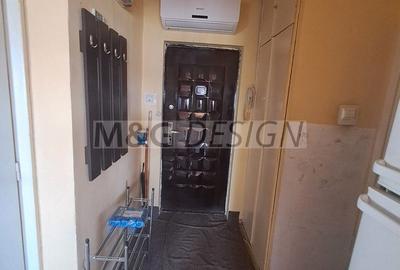 2 camere decomandat  Gh Lazar etaj intermediar - 17