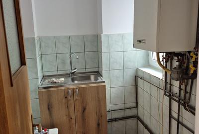 Militari – Piata Veteranilor, 2 camere decomandate, Centrala proprie, Metrou - 7