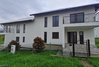 Duplex cu 4 camere în Cisnădie