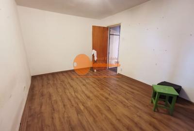 Apartament cu 2 camere decomandat în Lujerului