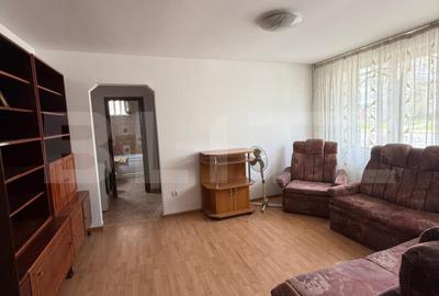 Apartament cu 2 camere decomandat, mobilat în Policlinica
