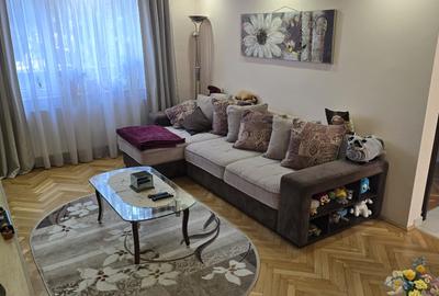 OCAZIE-Apartament 3 camere Astra,mobilat,etajul 1,renovat,125000Euro - 1
