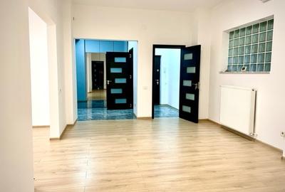 Inchiriere spatiu birou 4 camere Piata Romana - 11
