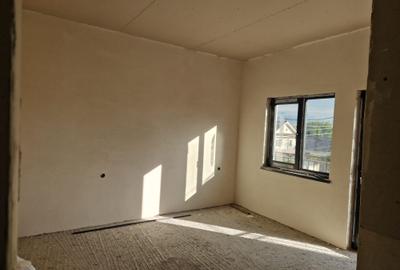 Agenție imobiliară vindem parte din duplex în Năvodari - 8