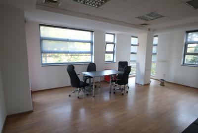 De inchiriat spatiu cu destinatie birouri,Complex studentesc - 1