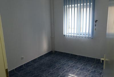 Apartament 3 camere la parter str.Octav Onicescu - 3