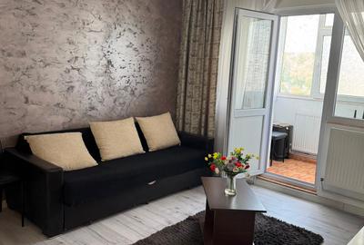 Apartament 2 camere Dacia Rond Zimbru - 1