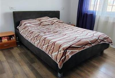 Apartament cu 2 camere semidecomandat, mobilat în Centrul Civic