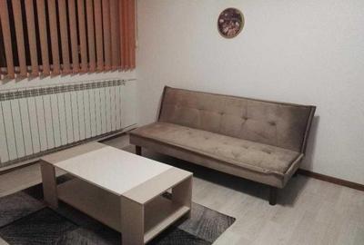 Apartament cu 2 camere semidecomandat în Tomis II