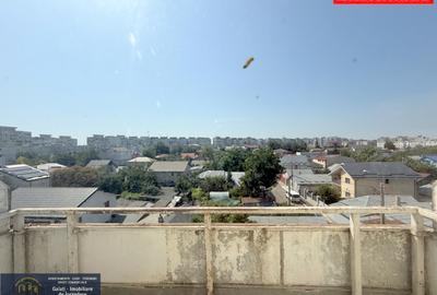 EXCLUSIVITATE | 3 Camere Micro 17 (Oltului/Școala 5), Bloc 1984 - 14