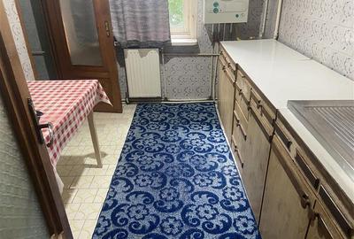 Apartament 3 camere , zona supermarket Lidl (fosta Autogara)et 1 din 3 , 81 mp , - 19