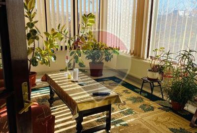 Casa de vanzare in Mitocul Dragomirnei - 2 km de Manastirea Dragomirna - 4