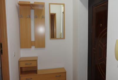 Garsoniera zugravita recent, mobilata si utilata, zona semicentrala - 11