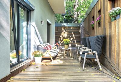 Apartament cu 4 camere decomandat, mobilat în Dacia
