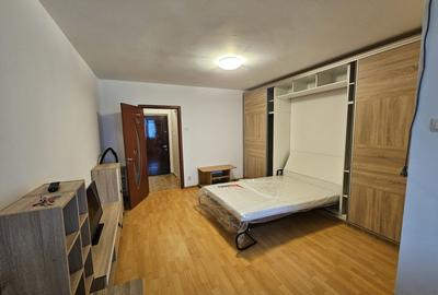 Garsonieră semidecomandată, mobilată în Dristor