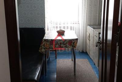 Apartament cu 3 camere, Decomandat, Zona Pacurari - 20