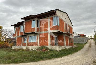 Duplex cu 6 camere în Dealuri Oradea