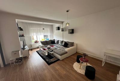 Casă / Vilă cu 5 camere zona Lunei - 5