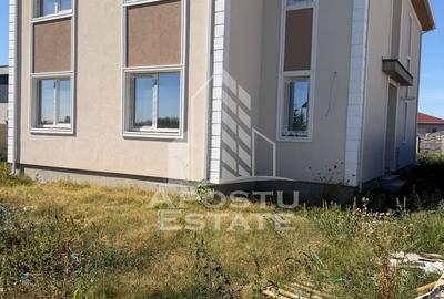 Duplex cu 4 camere în Remetea Mare