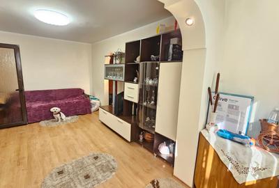 Apartament 2 camere de vânzare ,Micro 40, L-uri, B-dul Traian Vuia, 52.000 Euro - 2