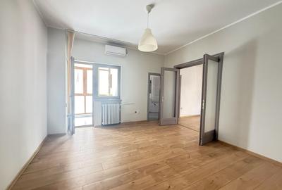 Apartament cu 2 camere semidecomandat în Universitate