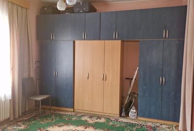 Casa vânzare zona str Lupeni - 7