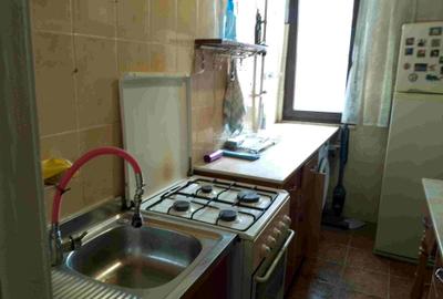 KOGALNICEANU Piata, Rond, ultracentral, apartament 2 camere - 4