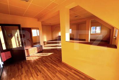 Spațiu comercial, de 345.00 mp, în Blaj
