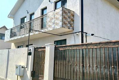 Casă individuală cu 4 camere în Năvodari