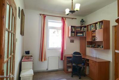 Lunei - Ion Neculce, 2 Apartamente. Mansarda 157 mp. Anexe, Lot 475 mp - 13