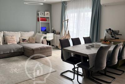Apartament cu 2 camere semidecomandat, mobilat în Bună Ziua