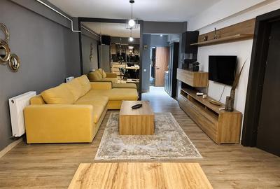 Apartament cu 2 camere decomandat în Nicolina