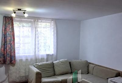 Un loc al tău, cu acces la curte și parcare, în Plopilor | Apartament 38 mp - 1
