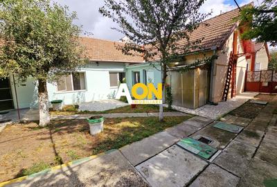 Casa 5 camere, 369 mp teren, zona Centru, pretabila pentru birouri - 1