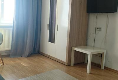 Garsoniera mobilata si utilata-bloc cu lift - 9