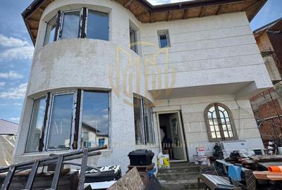 Casă individuală cu 5 camere în Tunari