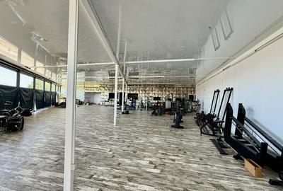 Spatiu comercial 435 mp stradal cu vitrina 36 m chiar pe DN39 Tuzla Costinesti - 10