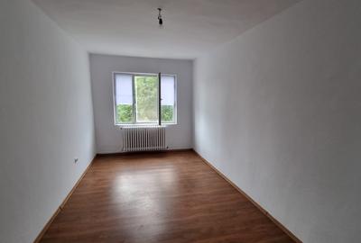 Apartament cu 2 camere decomandat în Frumoasa