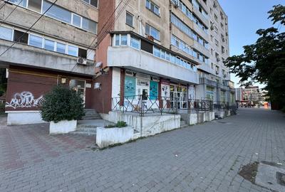 Spațiu comercial, de 36.00 mp, în Păcurari