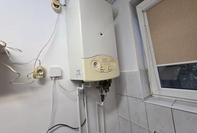 Pantelimon parc soseaua Garii Catelu doua camere dec centrala proprie mobilat - 9
