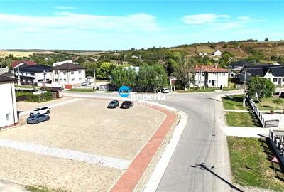 Vila 5 camere, 740 teren, asfalt , centru Horlesti  Iasi - 2