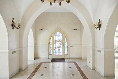 Vila cu arhitectura deosebita, adiacent Bd-ului  Lascar Catargiu, refacuta - 3
