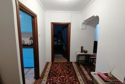Apartament 2 camere et 1 (ACTIVITATE DE BIROU) zona Biblioteca Judeteana - 8