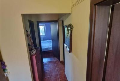 Decomandat 3 Camere 2 Bai 2 Balcoane Zona  Aradului - 9