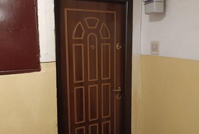 Apartament cu 2 camere decomandat în Obor