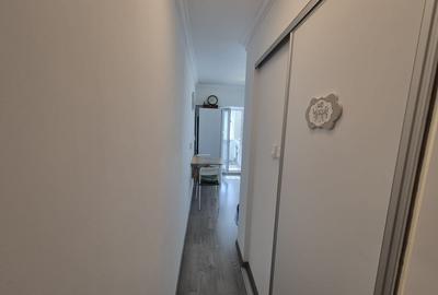 Pța Alba Iulia  3camere +terasă mare - 6