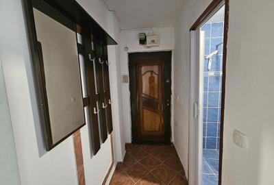 Apartament 2 camere, semidecomandat, etajul 1 din 4, str. Musicescu, C. Șagului - 9