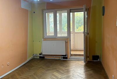 APARTAMENT 3 CAMERE MICRO 39 DE VANZARE - 1